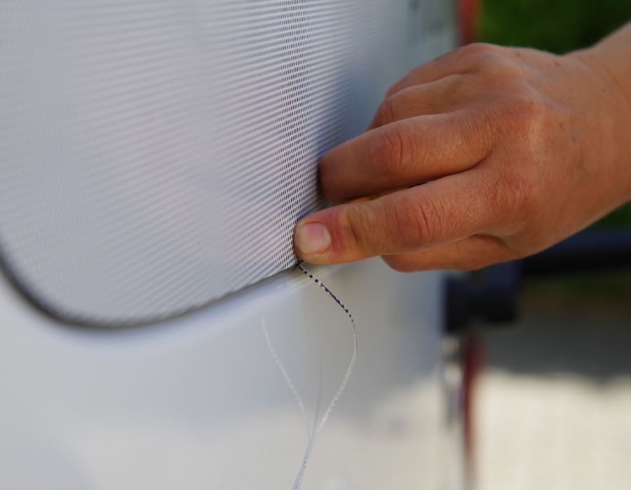 Fahrzeugbeschriftung, saubere Montage